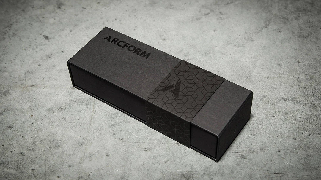 Arcform Blue ARC-071 Slimfoot Black Blade Auto Knife 3.1" 154CM (USA) 6 Arcform Blue ARC-071 Slimfoot Black Blade Auto Knife 3.1" 154CM (USA)