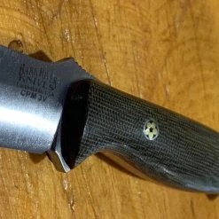 BARK RIVER KNIVES Bark River Gunny CPM 3V Knife W/ Green Canvas Micarta - Red Liners - Mosaic Pins