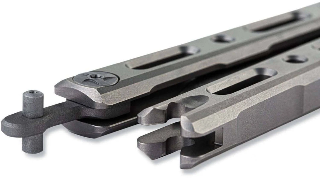 Benchmade 85 Billet Ti Balisong Butterfly 4.4" CPM-S30V 9 Benchmade 85 Billet Ti Balisong Butterfly 4.4" CPM-S30V