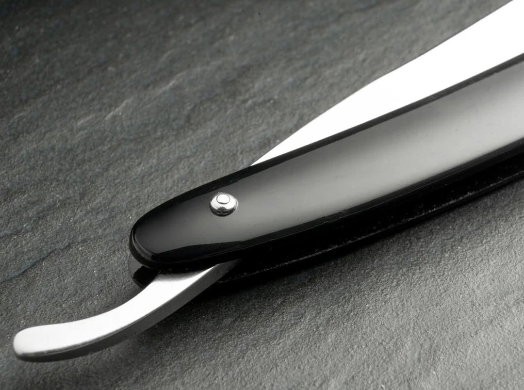 Boker 140222 Barber's Choice Straight Razor (Germany) 4 Boker 140222 Barber's Choice Straight Razor (Germany)