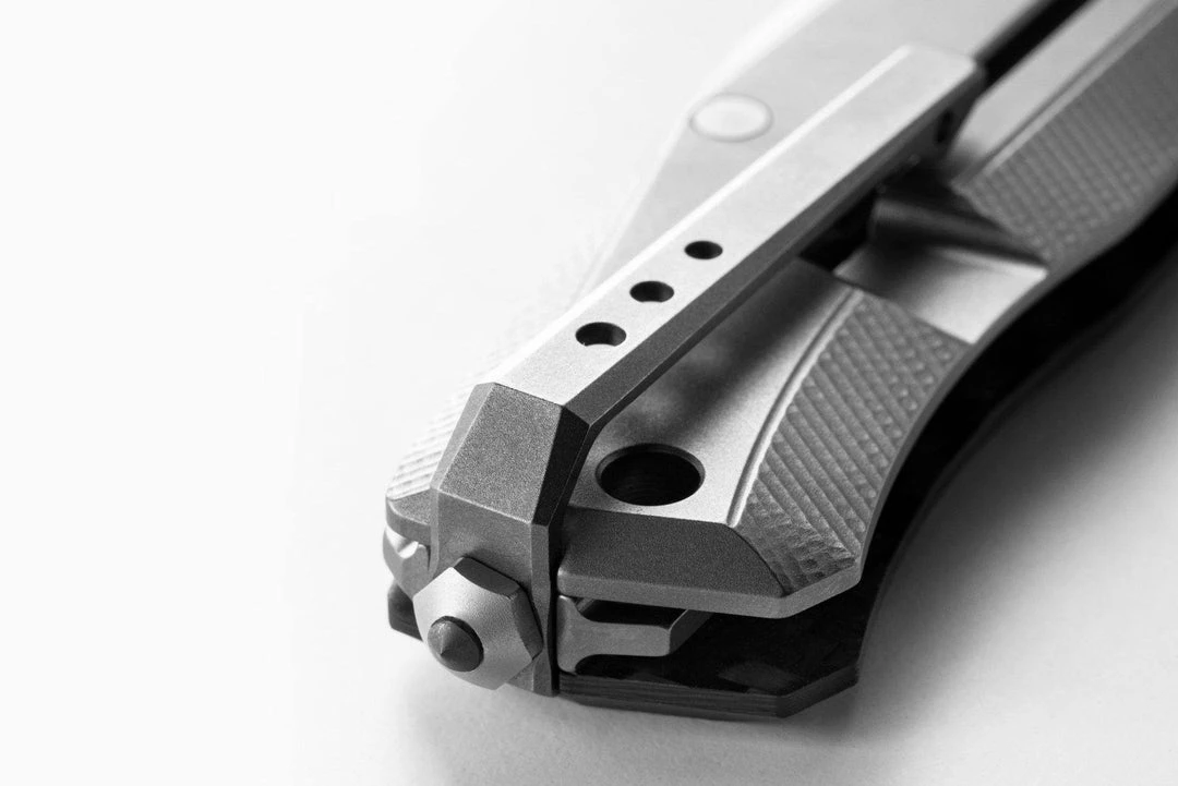 LionSteel MT01 CVG Myto Knife 3.27" M390, Green Micarta LionSteel Knives 5 LionSteel MT01 CVG Myto Knife 3.27" M390, Green Micarta LionSteel Knives