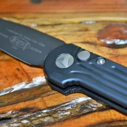 All Knife Brands Microtech LUDT Automatic Knife Black (3.4