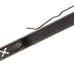 All Knife Brands Microtech UTX-70 D/E - Carbon Fiber - Damascus Blade 147-16CFS 8 All Knife Brands Microtech UTX-70 D/E - Carbon Fiber - Damascus Blade 147-16CFS