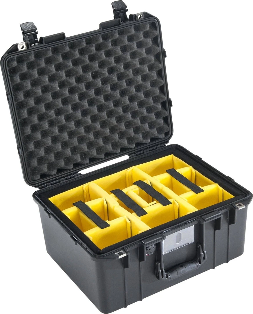 Pelican 1557 Air Case Pelican Coolers 7 Pelican 1557 Air Case Pelican Coolers