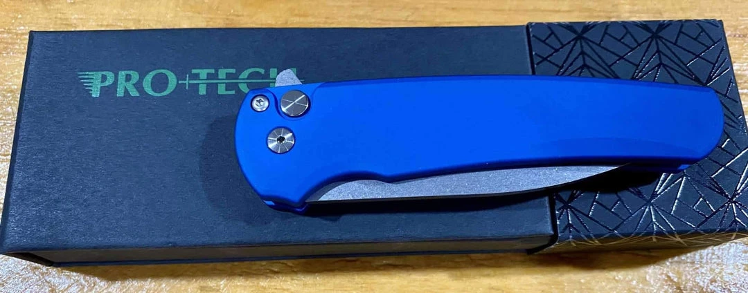 PROTECH KNIVES Pro-Tech Malibu Wharncliffe Plunge Lock Flipper Knife Blue (3.3" Stonewash) 2 PROTECH KNIVES Pro-Tech Malibu Wharncliffe Plunge Lock Flipper Knife Blue (3.3" Stonewash)