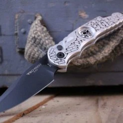 PROTECH KNIVES All Knife Brands ProTech TR-5.62 Shaw Skull & Barbed Wire DLC (USA)